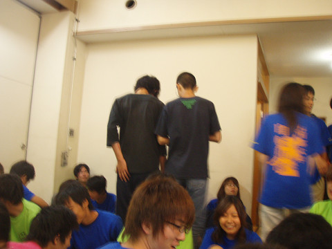 main12682.jpg