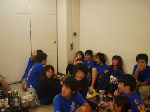 main12723.jpg