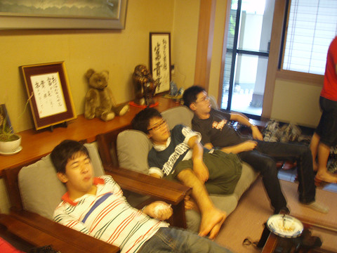 main12272.jpg